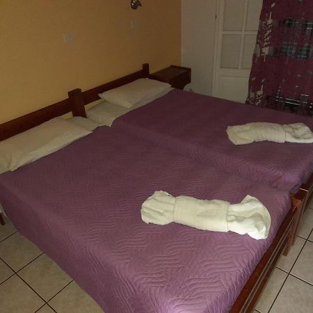 Aggeliki Apartments Сидарион Экстерьер фото